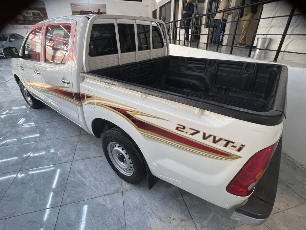 تويوتا هايلوكس